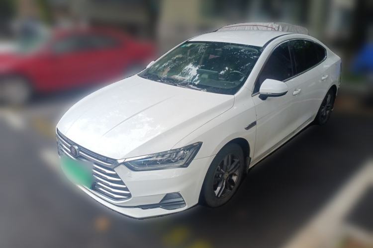 Used BYD Qin Pro 2018 1.5TI Automatic Smart Connect FENGSHANG Model Guazi used car, China used car export, Used car for sale, Used  cars, Cheapest cars for sale