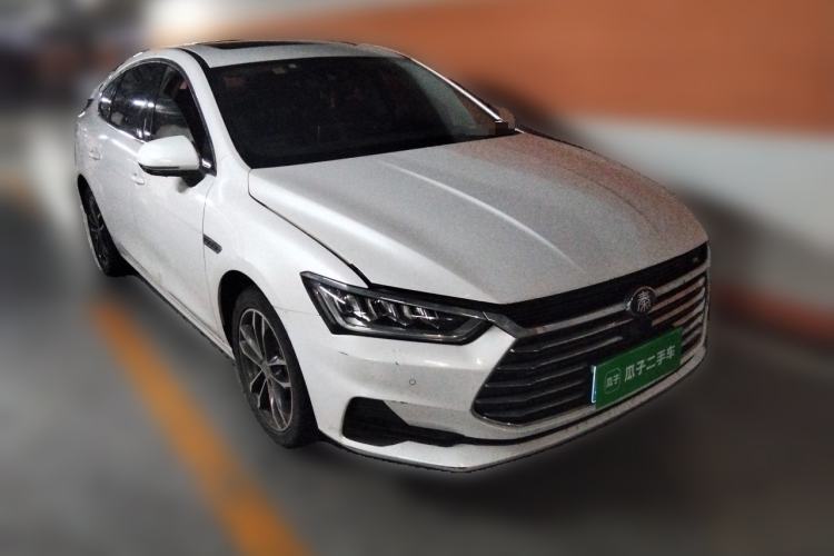 Used BYD Qin Pro 2018 1.5TI Automatic Smart Connect Luxe Model Front Right 45 Deg