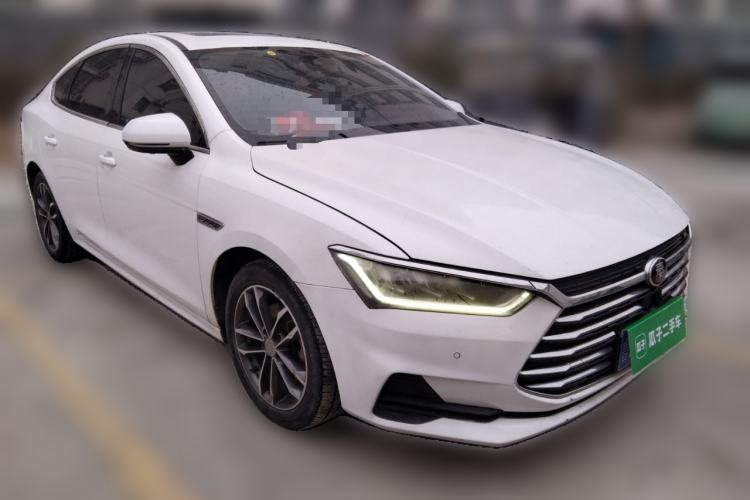 Used BYD Qin Pro 2018 1.5TI Automatic Smart Connect Luxe Model Front Right 45 Deg