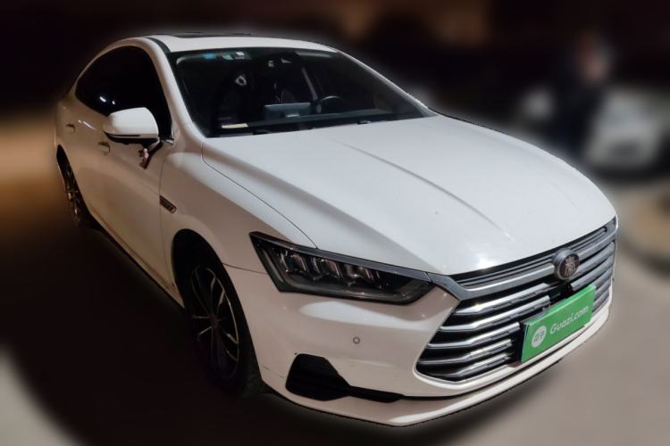 Used BYD Qin Pro 2018 1.5TI Automatic Smart Connect Luxury Edition Front Right 45 Deg