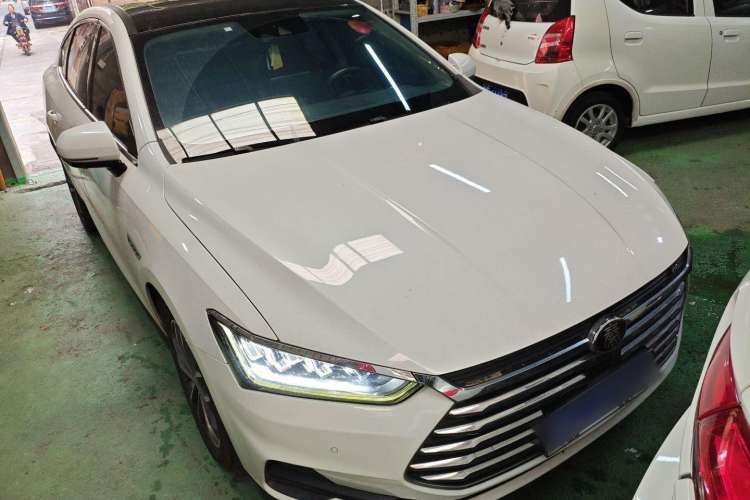 Used BYD Qin Pro 2018 1.5TI Automatic Smart Connect Luxury Edition Front Right 45 Deg