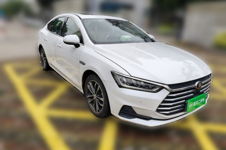 Used BYD Qin Pro 2018 1.5TI Automatic Smart Connect Luxe Model Front Right 45 Deg