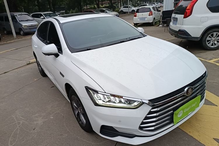Used BYD Qin Pro 2018 1.5TI Automatic Smart Connect Fendong Model Front Right 45 Deg