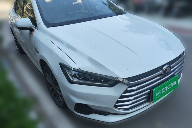 Used BYD Qin Pro 2018 1.5TI Automatic Smart Connect Luxe Model Front Right 45 Deg