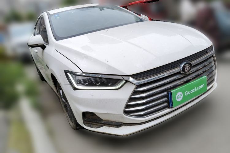 Used BYD Qin Pro 2018 1.5TI Automatic Smart Connect FENGSHANG Model Front Right 45 Deg
