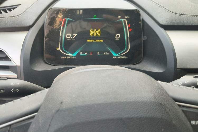 Used BYD Qin Pro 2018 1.5TI Automatic Smart Connect Luxe Model Instrument Cluster