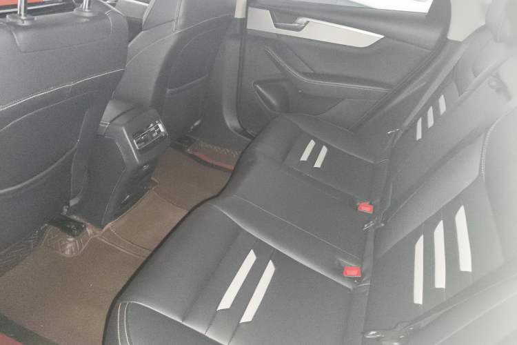 Used BYD Qin Pro 2018 1.5TI Automatic Smart Connect Luxury Edition Interior 1