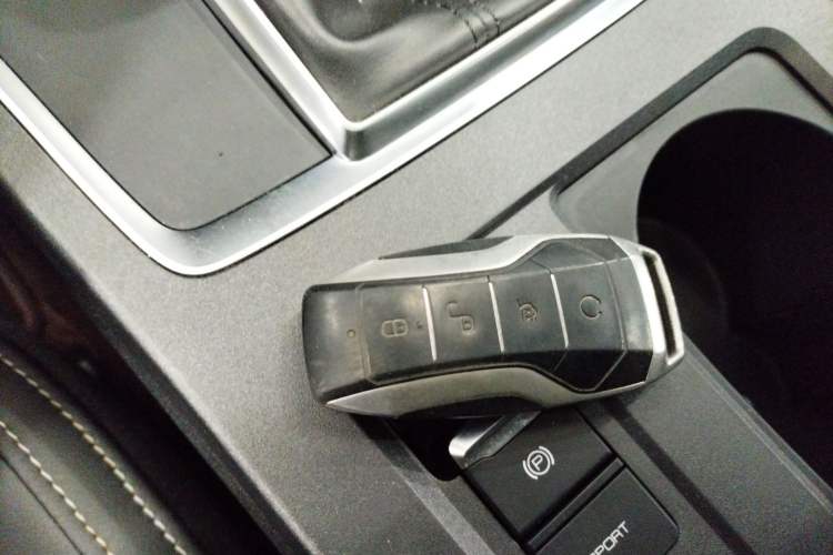 Used BYD Qin Pro 2018 1.5TI Automatic Smart Connect Luxury Edition Interior 1