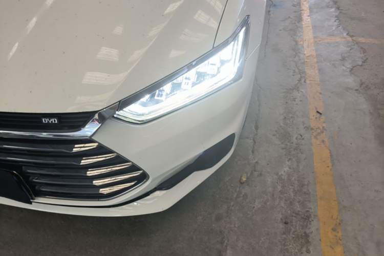 Used BYD Qin Pro 2018 1.5L Manual SmartConnect Sharp Edition Left Front Headlight