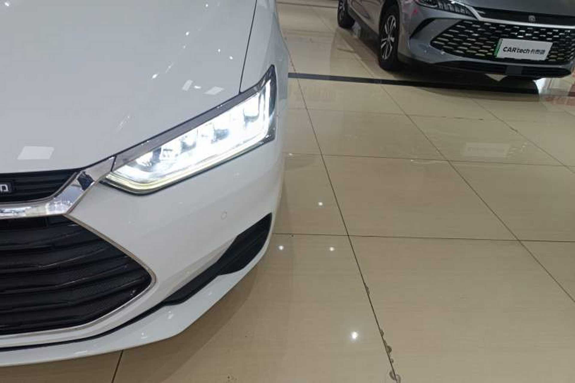 Used BYD Qin Pro 2018 1.5TI Automatic Smart Connect Fendong Model Left Front Headlight