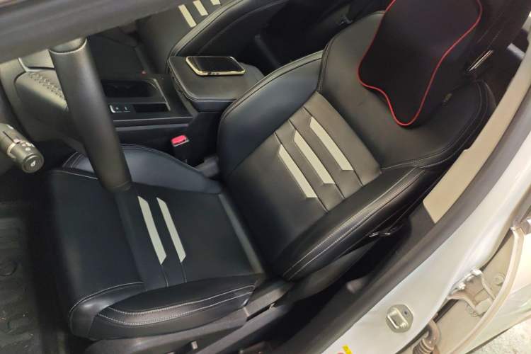 Used BYD Qin Pro 2018 1.5TI Automatic Smart Connect Luxury Edition Left Front Seat