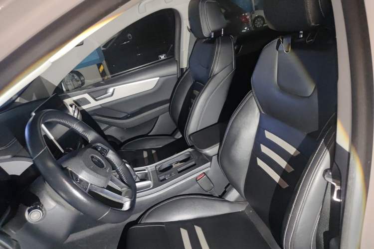 Used BYD Qin Pro 2018 1.5TI Automatic Smart Connect Fendong Model Left Front Seat