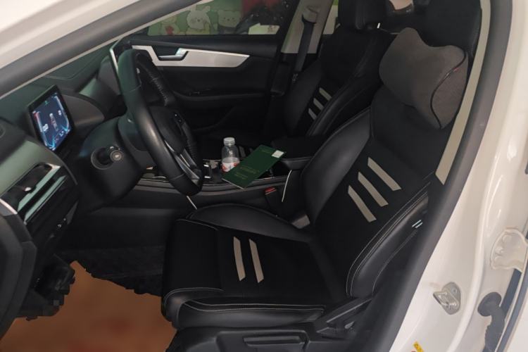 Used BYD Qin Pro 2018 1.5TI Automatic Smart Connect Fendong Model Left Front Seat