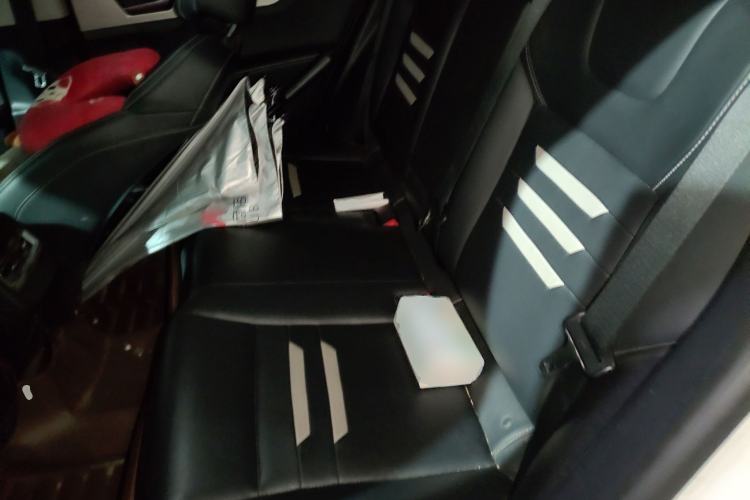 Used BYD Qin Pro 2018 1.5TI Automatic Smart Connect Luxury Edition Left Rear Seat