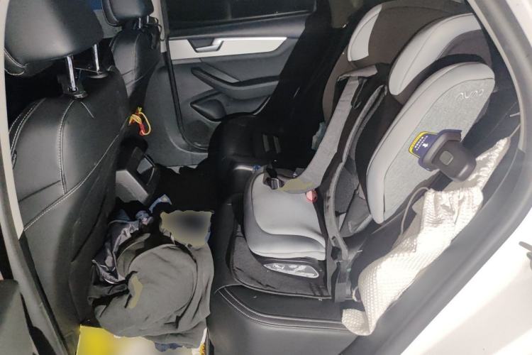 Used BYD Qin Pro 2018 1.5TI Automatic Smart Connect Fendong Model Left Rear Seat