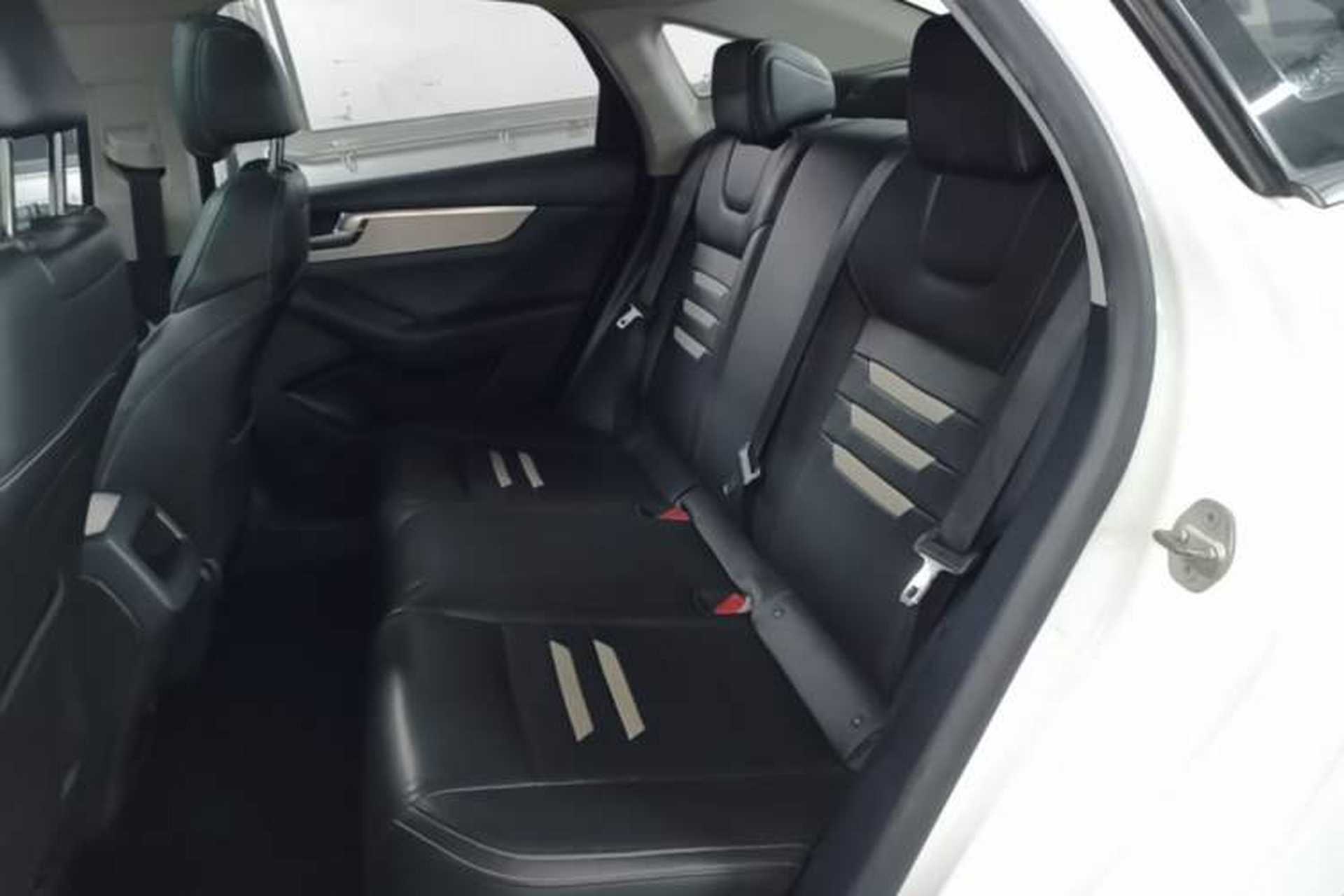 Used BYD Qin Pro 2018 1.5TI Automatic Smart Connect Fendong Model Left Rear Seat
