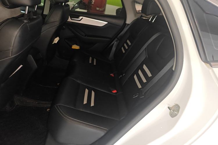 Used BYD Qin Pro 2018 1.5TI Automatic Smart Connect Fendong Model Left Rear Seat