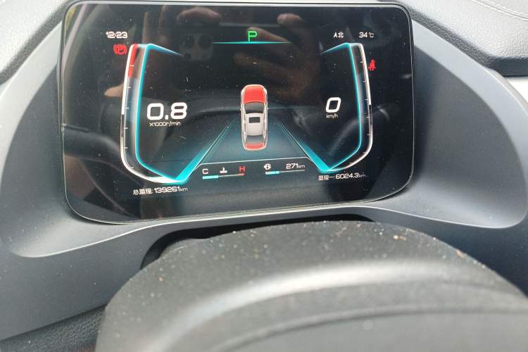 Used BYD Qin Pro 2018 1.5TI Automatic Smart Connect Luxe Model Odometer Close Up