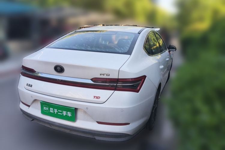 Used BYD Qin Pro 2018 1.5TI Automatic Smart Connect Luxe Model Rear Right 45 Deg