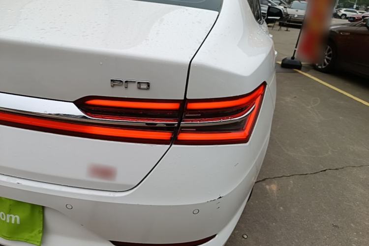 Used BYD Qin Pro 2018 1.5TI Automatic Smart Connect Fendong Model Right Rear Taillight
