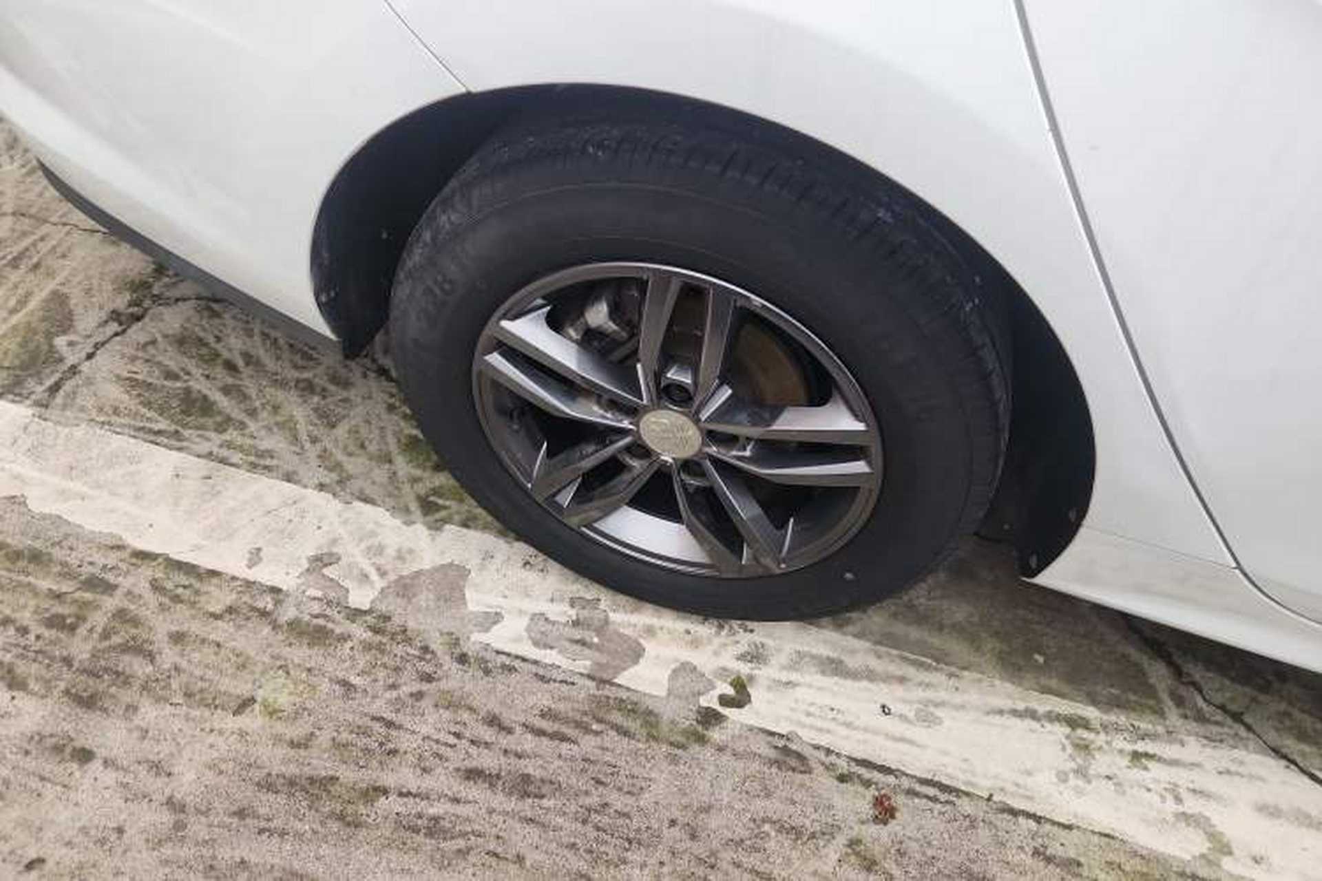 Used BYD Qin Pro 2018 1.5L Manual SmartConnect Fendong Model Right Rear Wheel Hub