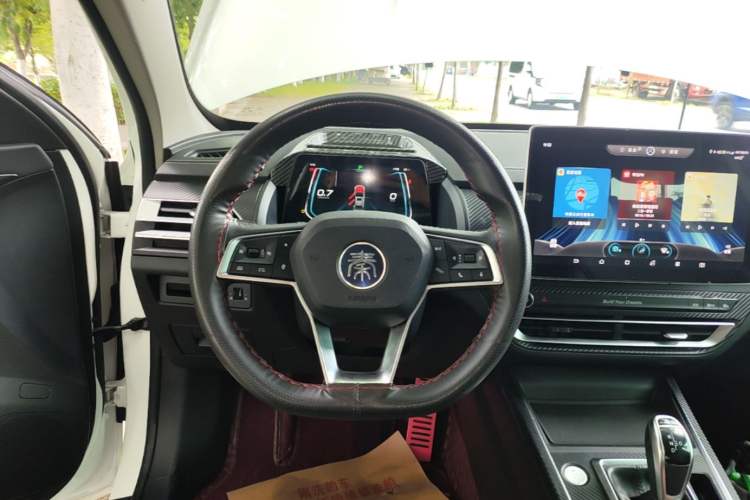 Used BYD Qin Pro 2018 1.5TI Automatic Smart Connect Luxury Edition Steering Wheel