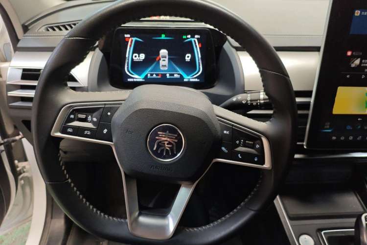 Used BYD Qin Pro 2018 1.5TI Automatic Smart Connect Luxury Edition Steering Wheel