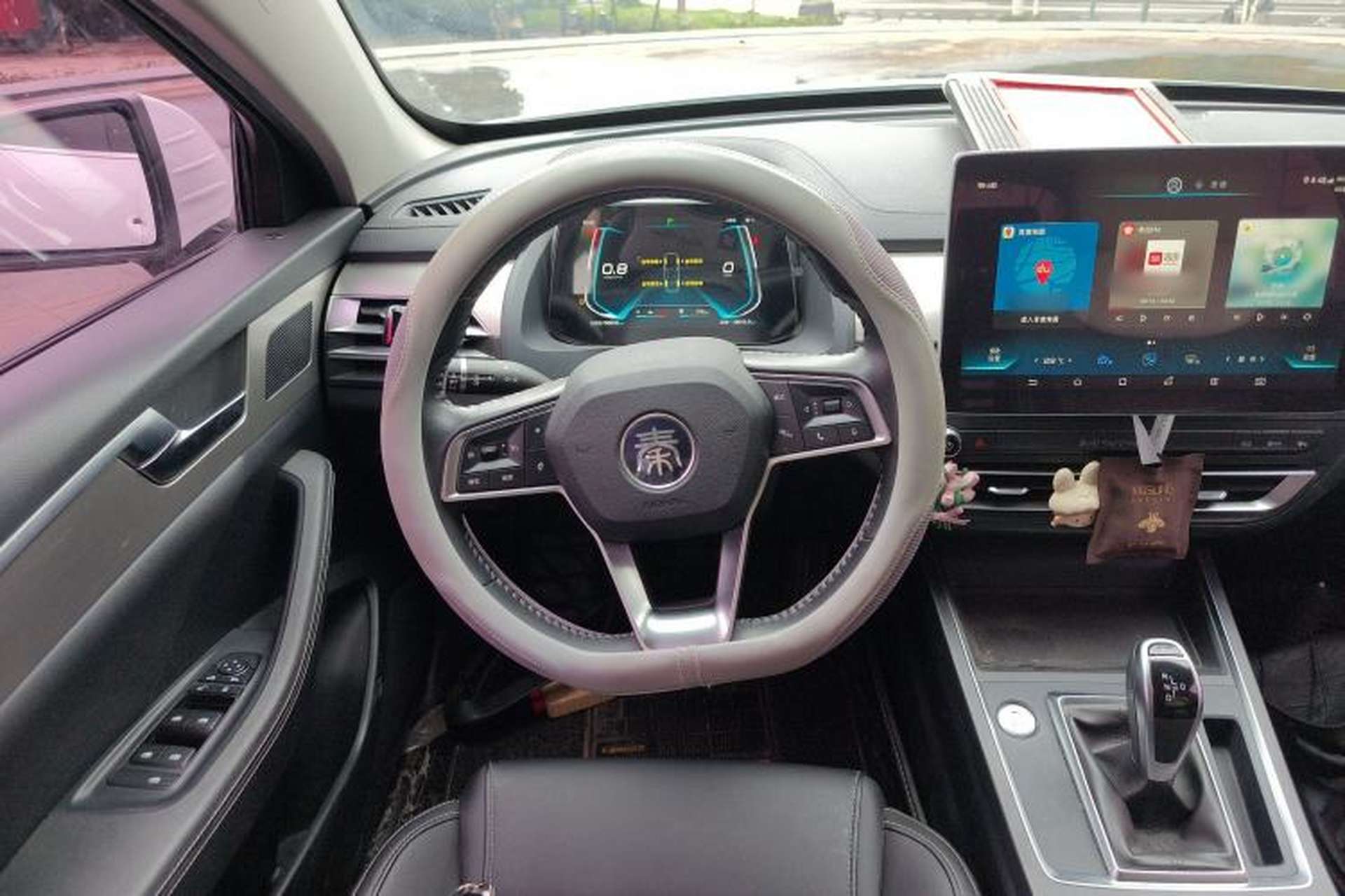 Used BYD Qin Pro 2018 1.5TI Automatic Smart Connect Fendong Model Steering Wheel