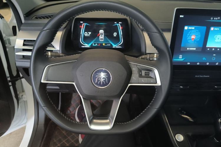 Used BYD Qin Pro 2018 1.5L Manual SmartConnect Sharp Edition Steering Wheel