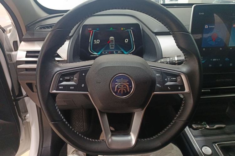 Used BYD Qin Pro 2018 1.5TI Automatic Smart Connect Fendong Model Steering Wheel