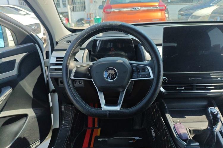 Used BYD Qin Pro 2018 1.5L Manual SmartConnect Fendong Model Steering Wheel