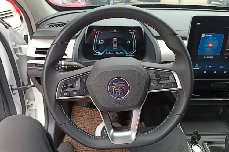 Used BYD Qin Pro 2018 1.5TI Automatic Smart Connect Fendong Model Steering Wheel