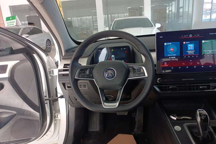 Used BYD Qin Pro 2018 1.5TI Automatic Smart Connect Luxury Edition Steering Wheel