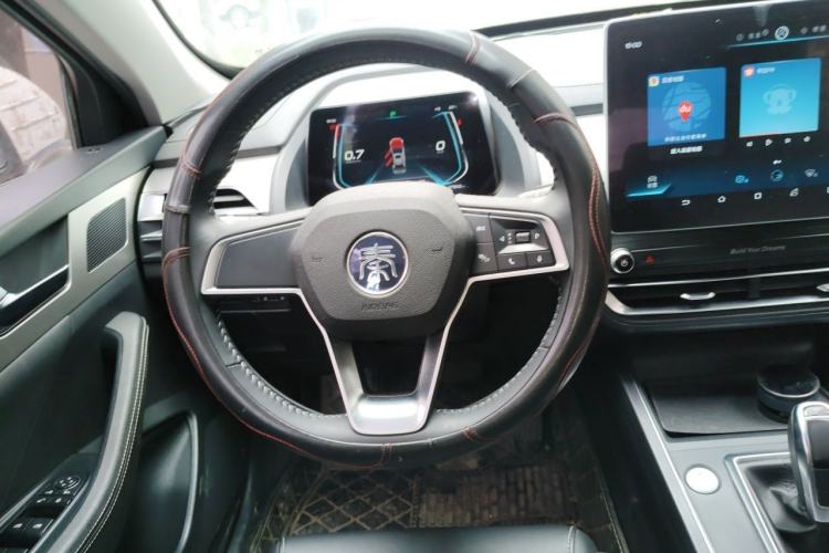 Used BYD Qin Pro 2018 1.5TI Automatic Smart Connect FENGSHANG Model Steering Wheel