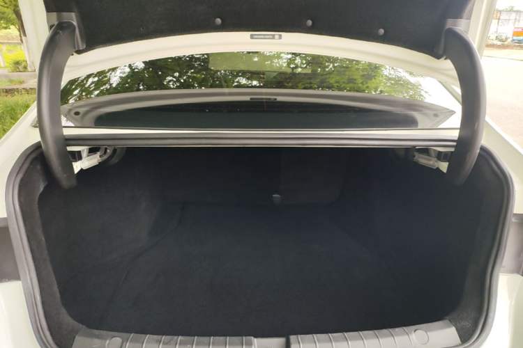 Used BYD Qin Pro 2018 1.5TI Automatic Smart Connect Luxury Edition Trunk