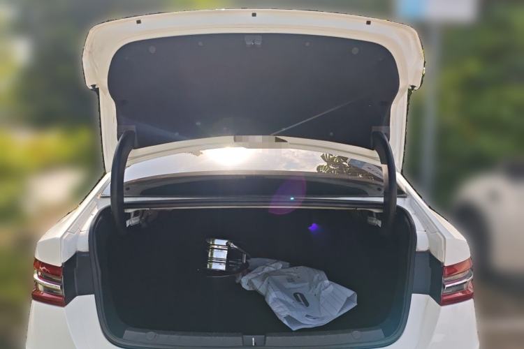 Used BYD Qin Pro 2018 1.5TI Automatic Smart Connect Fendong Model Trunk