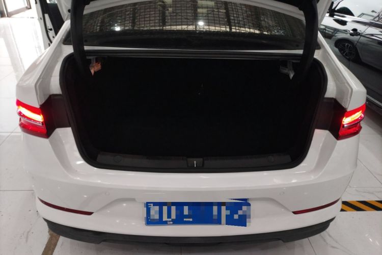 Used BYD Qin Pro 2018 1.5TI Automatic Smart Connect Luxury Edition Trunk