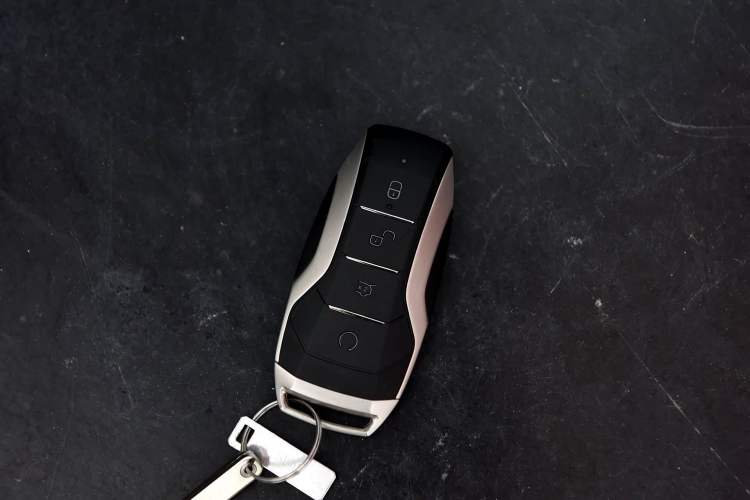 Used BYD Qin Pro 2018 1.5TI Automatic Smart Connect Luxe Model Vehicle Key