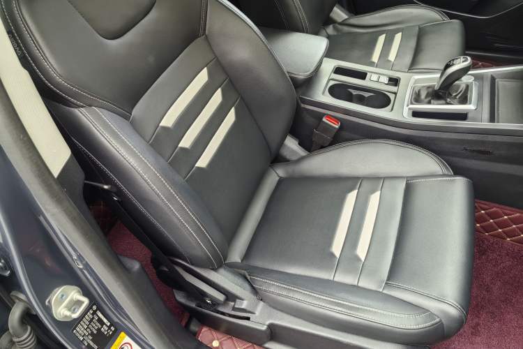 Used BYD Qin Pro 2019 Super Edition 1.5TI Automatic Smart Connect FENGSHANG Model China VI Standard Exterior 5