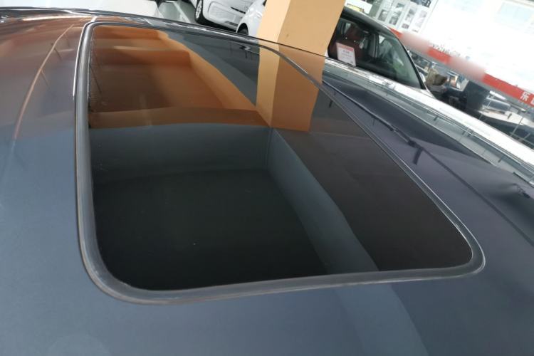 Used BYD Qin Pro 2019 Super Edition 1.5TI Automatic Smart Connect FENGSHANG Model China VI Standard Roof