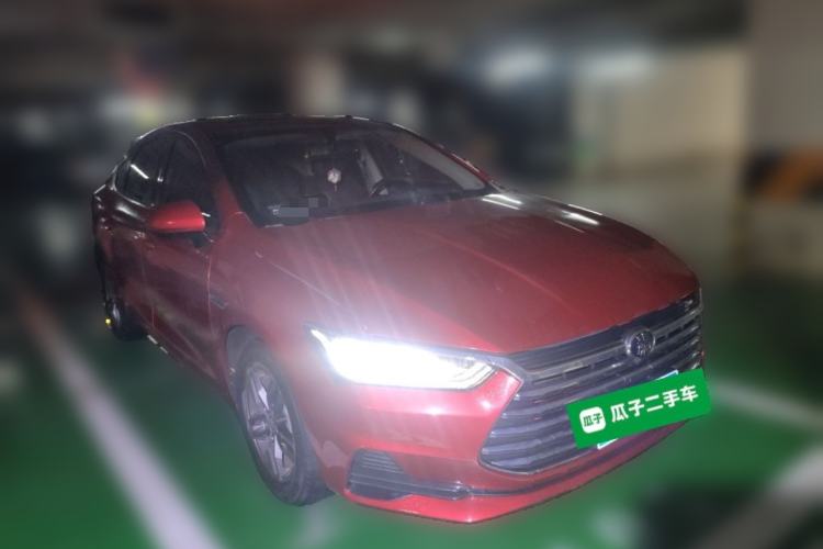 Used BYD Qin Pro 2019 Super Edition 1.5TI Manual Smart Connect Powerful Model China VI Standard Front Right 45 Deg