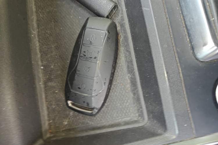 Used BYD Qin Pro 2019 Super Edition 1.5TI Automatic Smart Connect Brilliance Model China VI Standard Vehicle Key