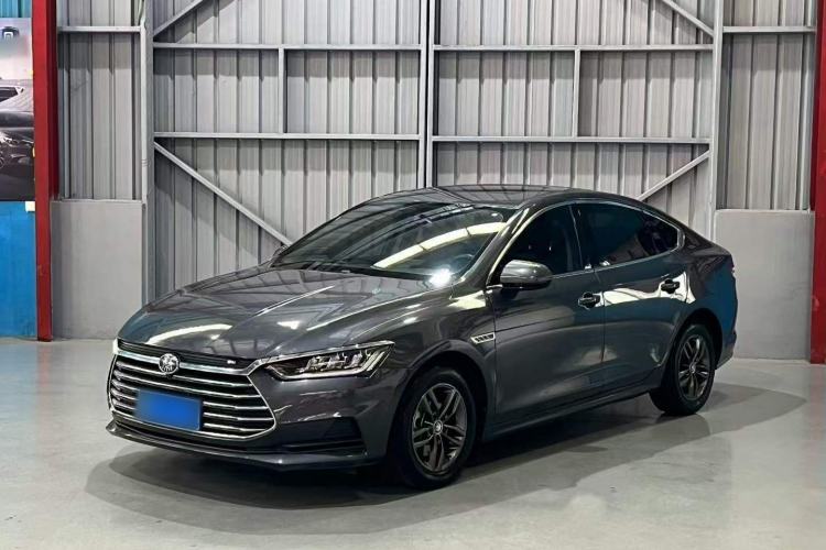 Used BYD Qin Pro 2019 Super Edition 1.5TI Automatic Smart Connect FENGSHANG Model China VI Standard Exterior 4