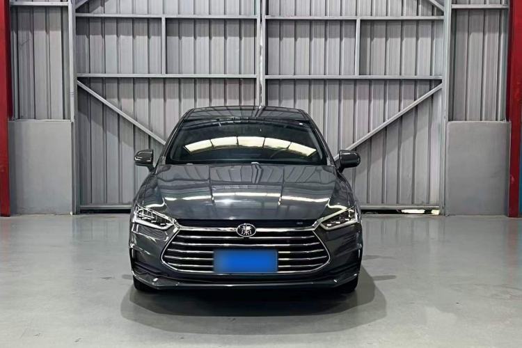Used BYD Qin Pro 2019 Super Edition 1.5TI Automatic Smart Connect FENGSHANG Model China VI Standard Exterior 5