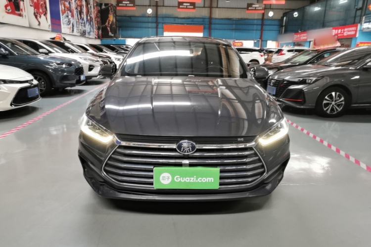 Used BYD Qin Pro 2019 Super Edition 1.5TI Automatic Smart Connect FENGSHANG Model China VI Standard Front