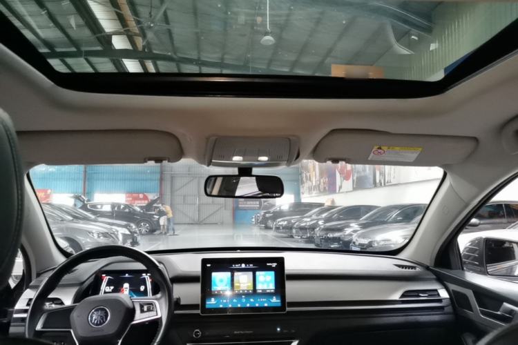 Used BYD Qin Pro 2019 Super Edition 1.5TI Automatic Smart Connect FENGSHANG Model China VI Standard Headliner
