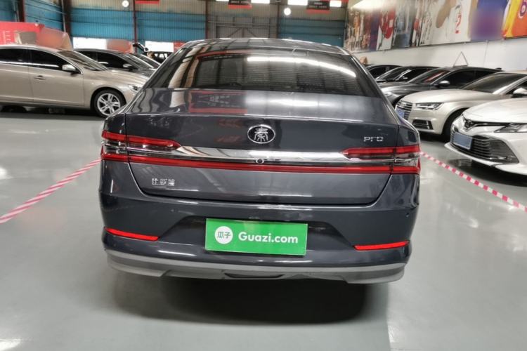 Used BYD Qin Pro 2019 Super Edition 1.5TI Automatic Smart Connect FENGSHANG Model China VI Standard Rear