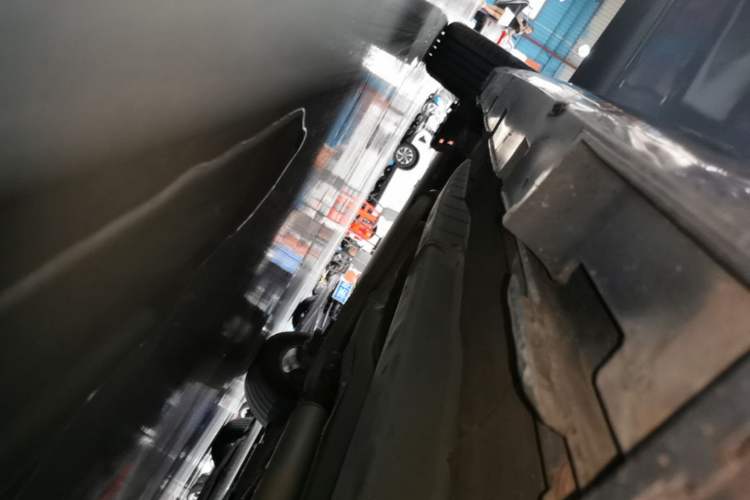 Used BYD Qin Pro 2019 Super Edition 1.5TI Automatic Smart Connect FENGSHANG Model China VI Standard Right Side Sill
