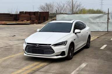 Used BYD Qin Pro 2019 Super Edition 1.5TI Automatic Smart Connect FENGSHANG Model China VI Standard