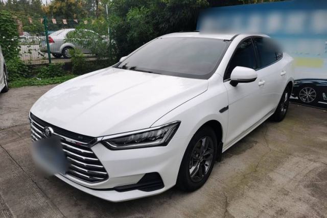 Used BYD Qin Pro 2019 Super Edition 1.5TI Manual Smart Connect Fierce Model China V Standard